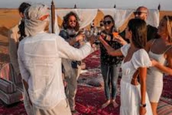 Private buggy adventure in Dubai desert